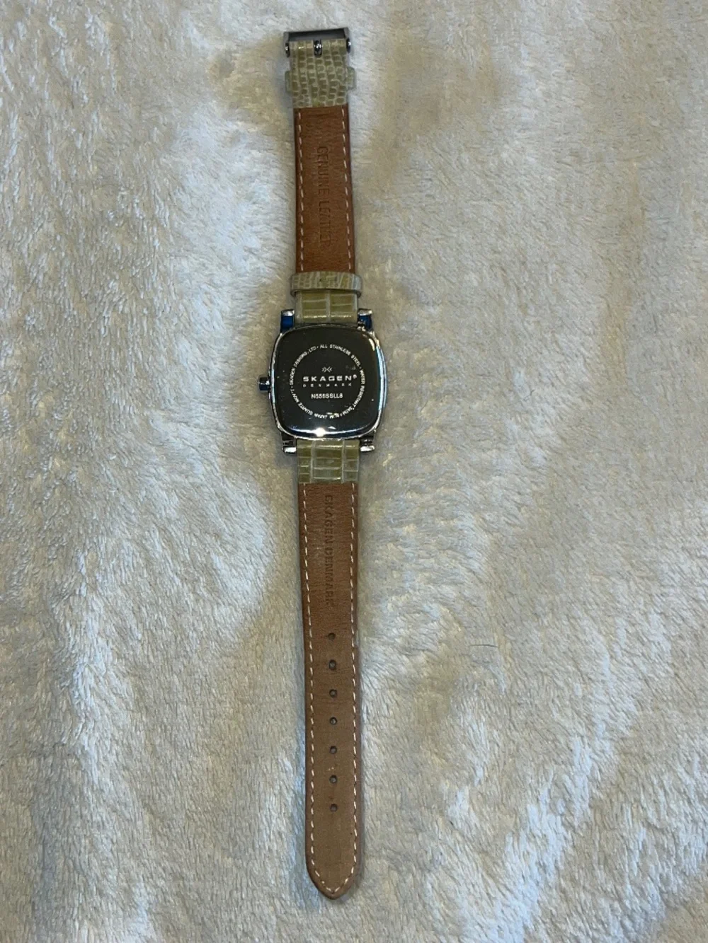 Skagen Light Green Genuine Leather Denmark Square Mother of Pearl Watch